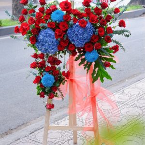 Kệ hoa Tú cầu xanh hồng đỏ